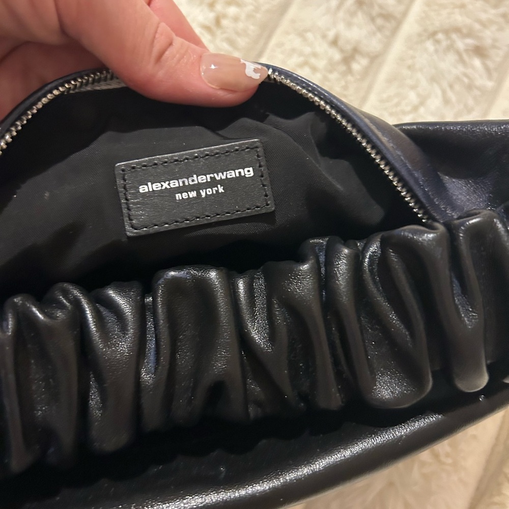 Black Ruched bag - Picture 4 of 4